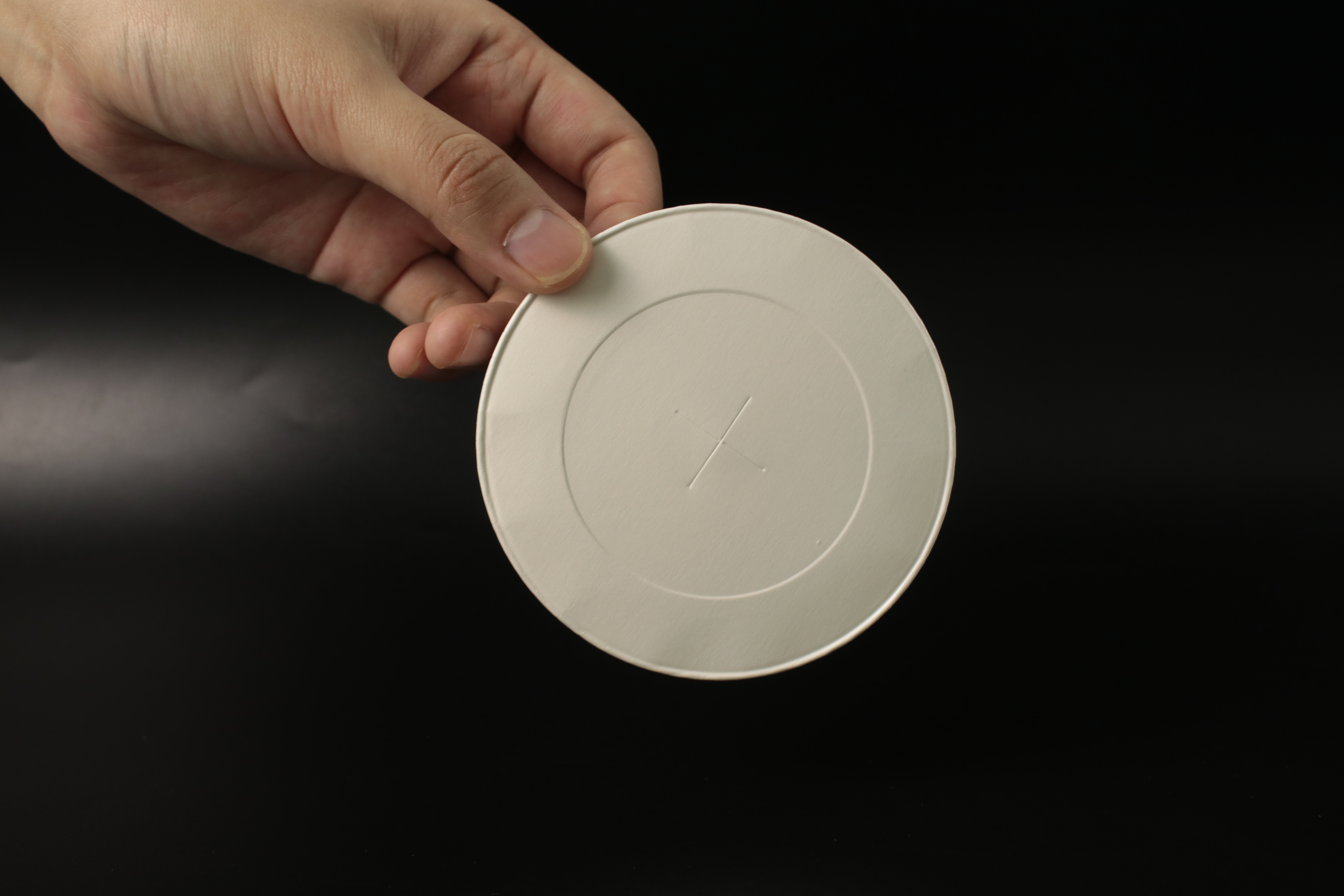 Couvercle de tasse de papier blanc recyclable personnalisé avec paling